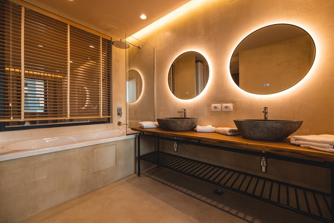 Azar Luxury Suites Vlora Kültér fotó